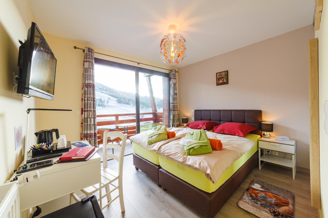 Chalet Alpina Aquarelax Hotel & Spa 格雷奥利埃勒内格斯 外观 照片
